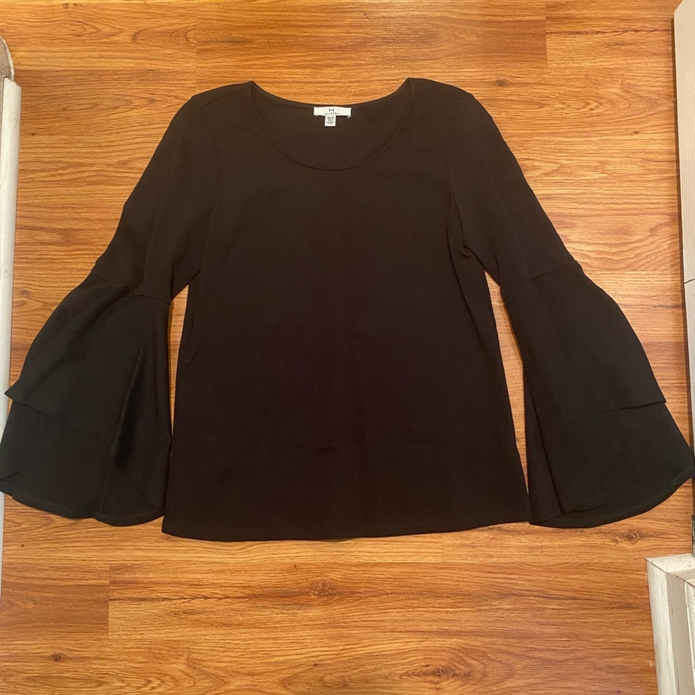 Black Bell Sleeve Top